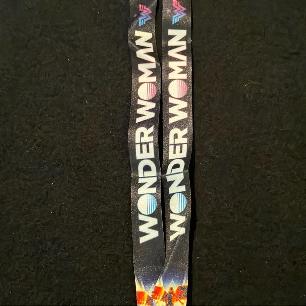 New Wonder Woman Lanyard New Key Chain With Gold Logo Plastic ID Holder